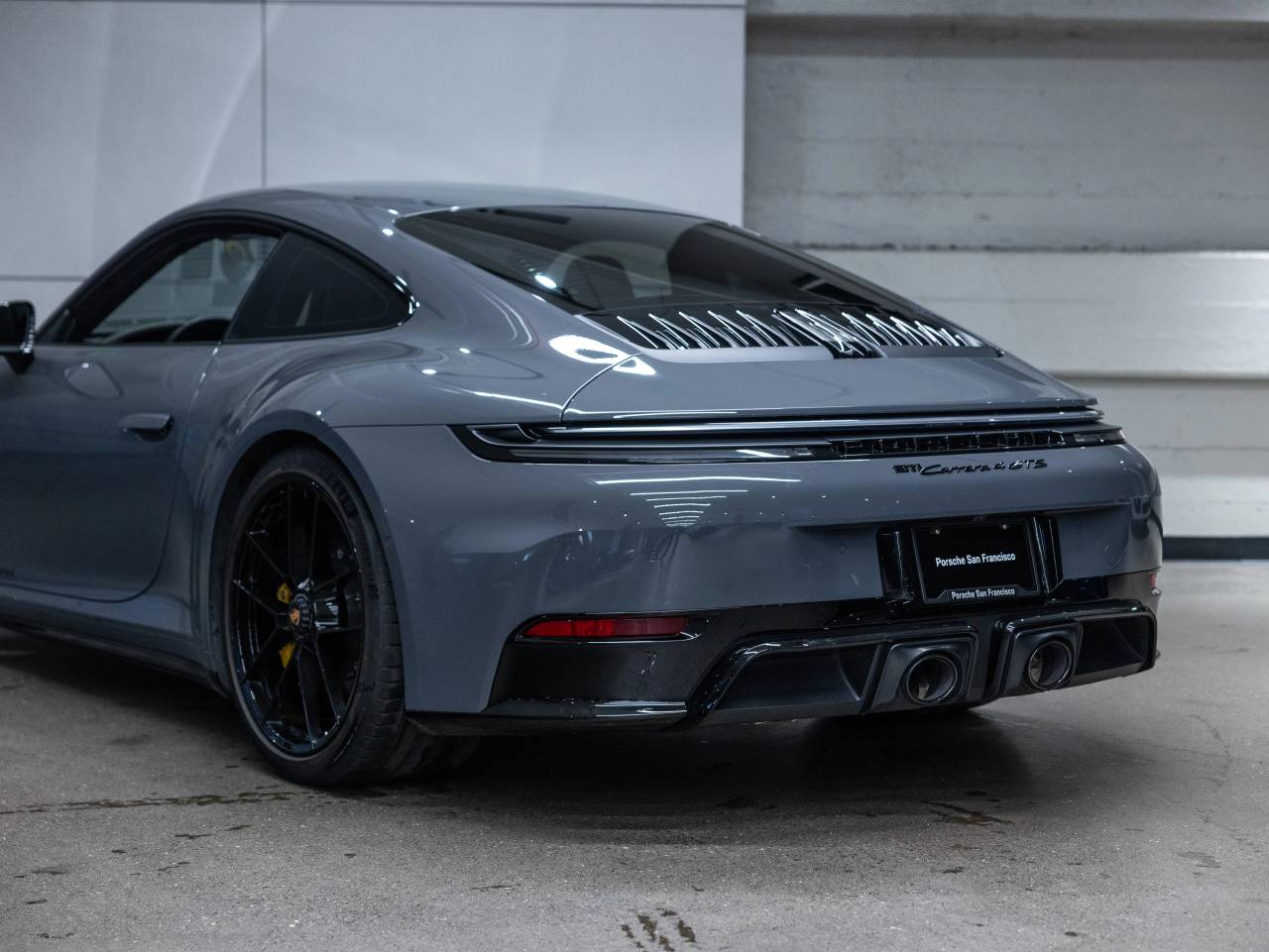 2025 Porsche 911 911 Carrera 4 GTS