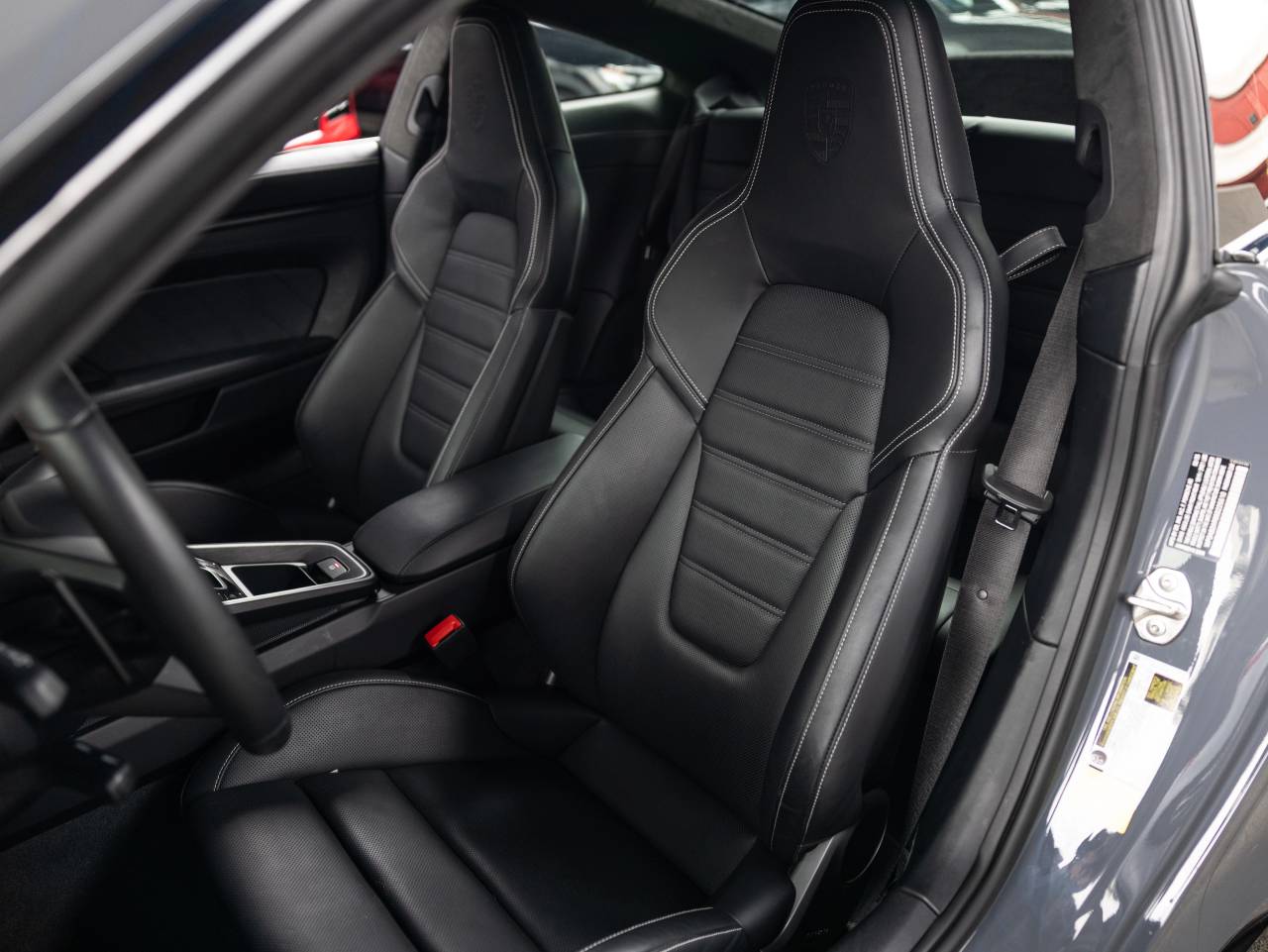 2025 Porsche 911 911 Carrera 4 GTS