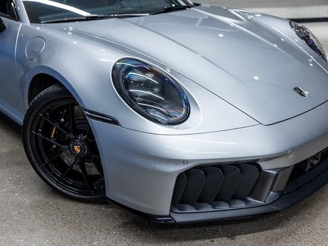 2025 Porsche 911 911 Carrera GTS