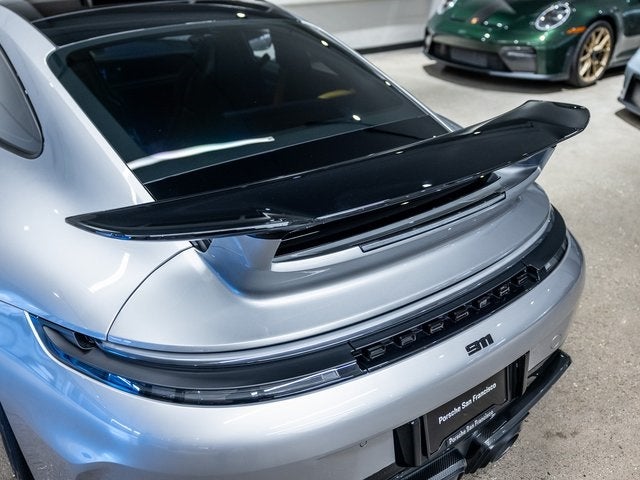 2025 Porsche 911 911 Carrera GTS