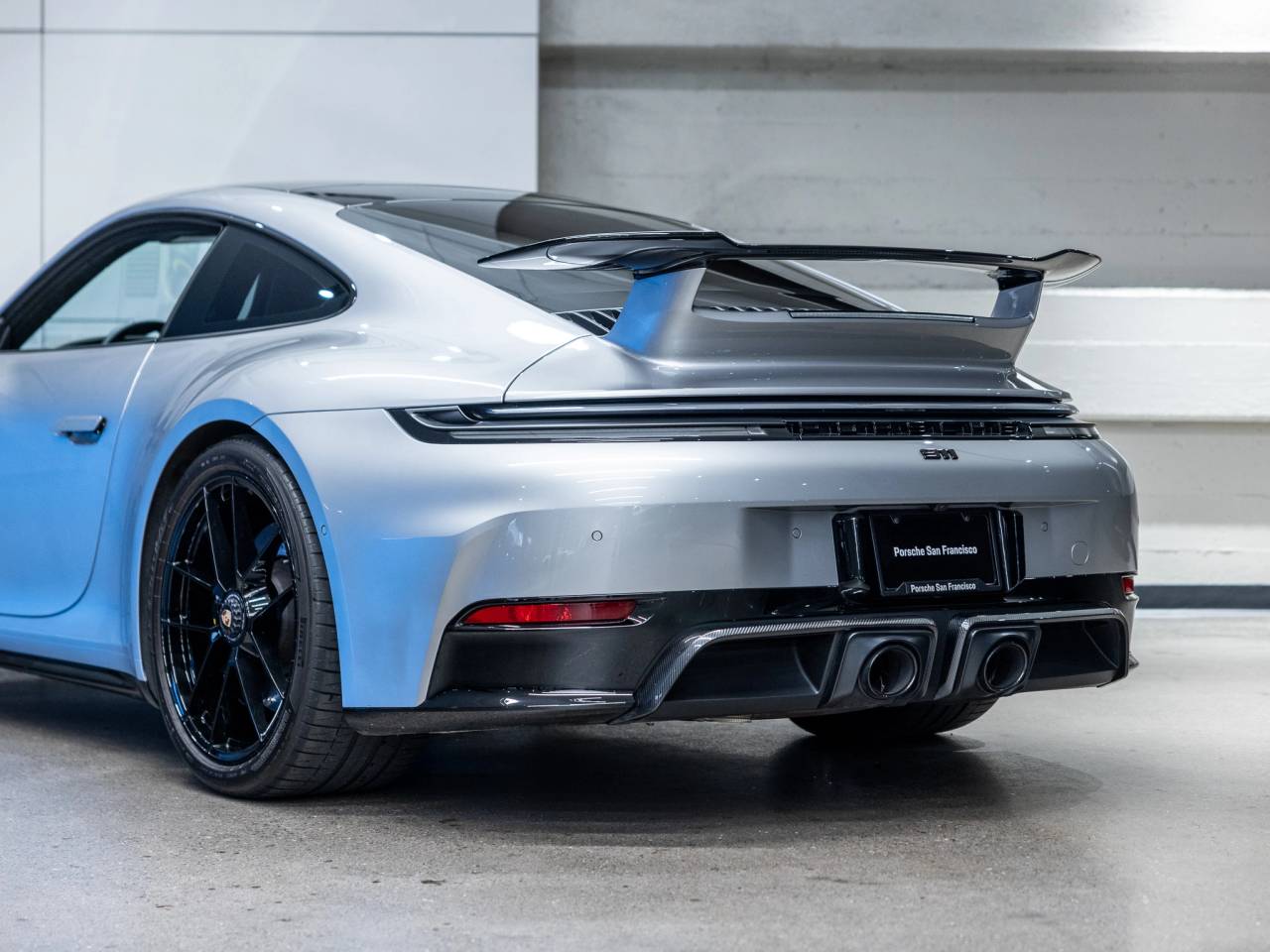 2025 Porsche 911 911 Carrera GTS