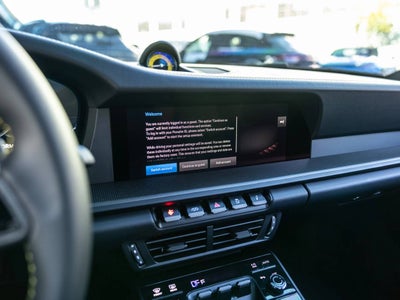 2025 Porsche 911 911 Carrera GTS