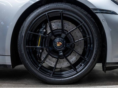 2025 Porsche 911 911 Carrera GTS