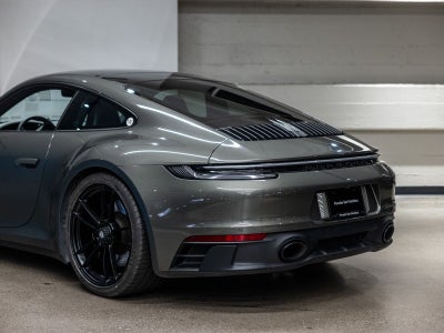 2024 Porsche 911 Carrera 4 GTS