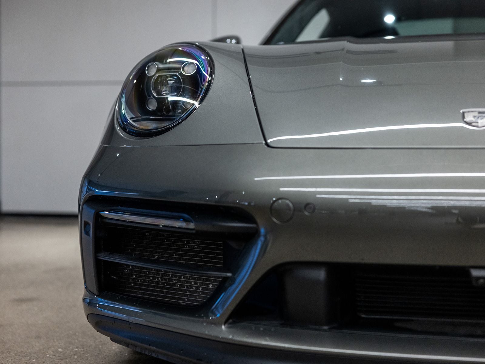 2024 Porsche 911 Carrera 4 GTS