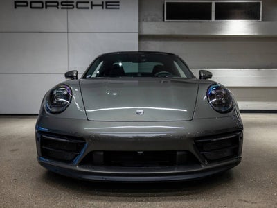 2024 Porsche 911 Carrera 4 GTS