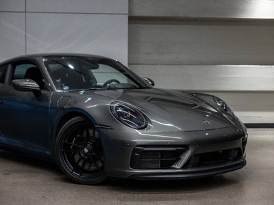 2024 Porsche 911 Carrera 4 GTS