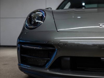 2024 Porsche 911 Carrera 4 GTS