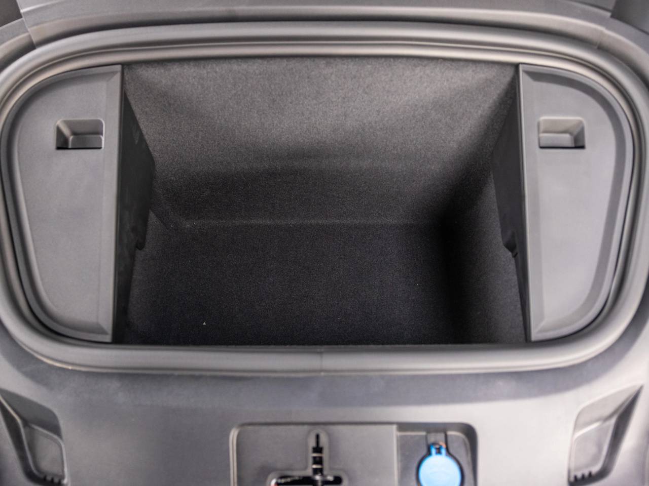 2025 Porsche Taycan Taycan 4S