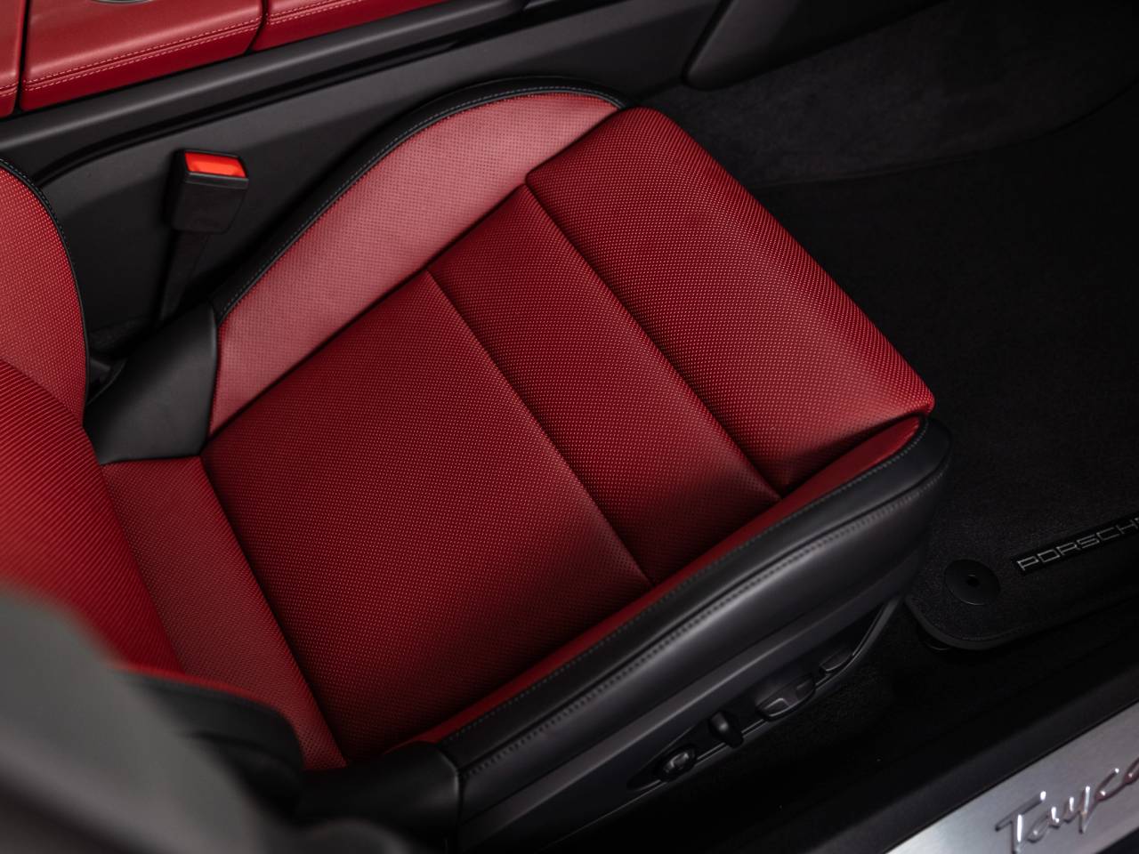 2025 Porsche Taycan Taycan 4S