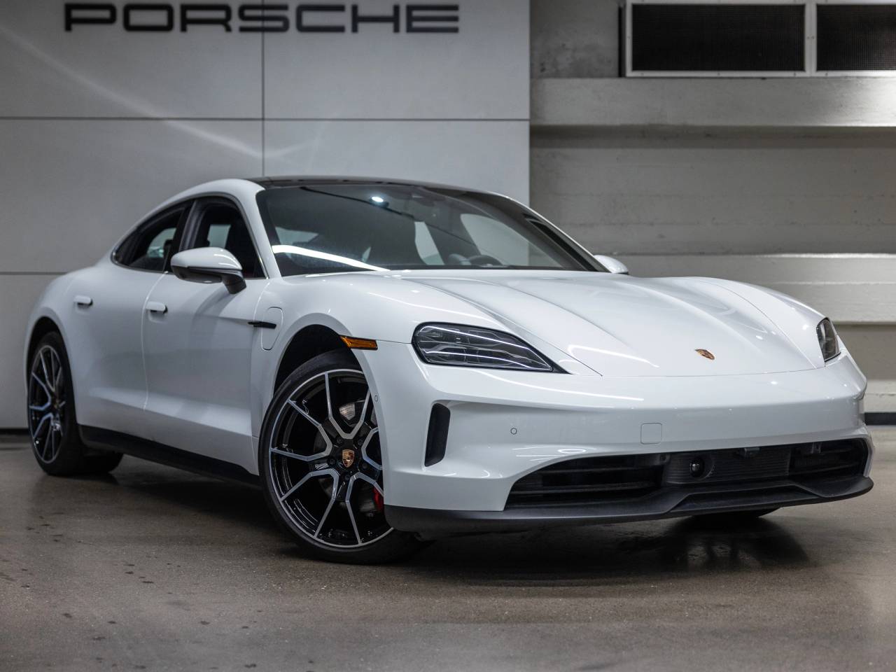 2025 Porsche Taycan Taycan 4S