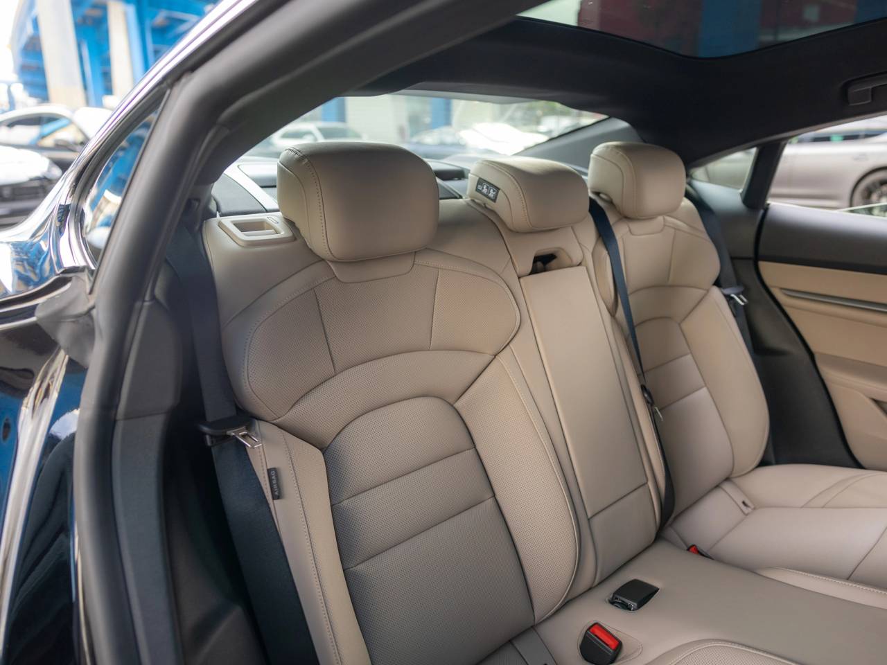 2025 Porsche Taycan Taycan 4S