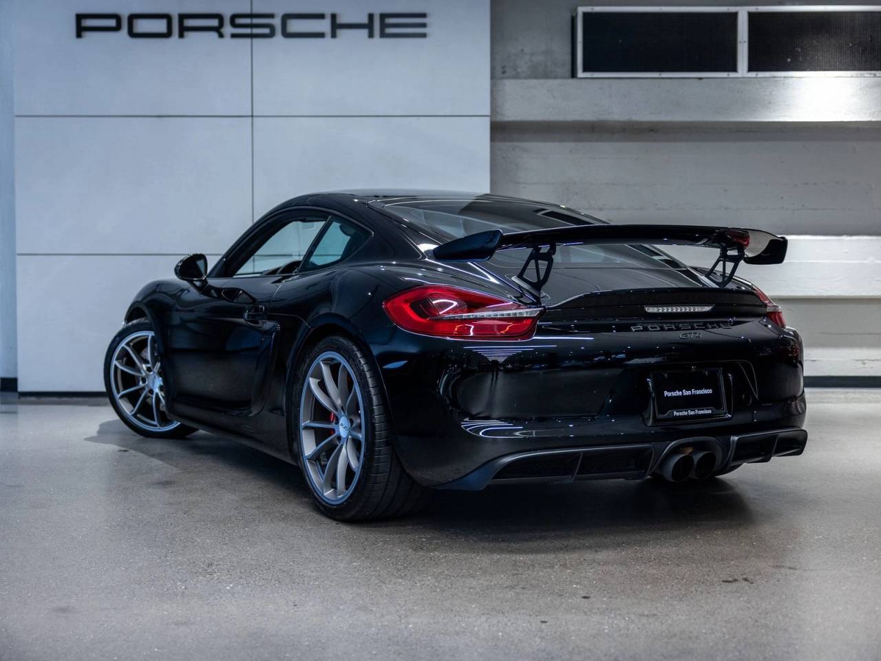 2016 Porsche 718 Cayman GT4