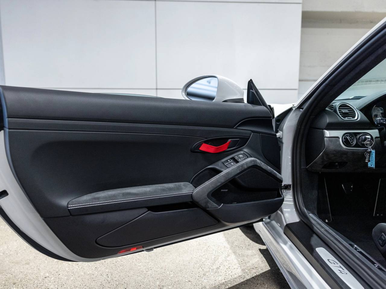 2020 Porsche 718 718 Cayman GT4