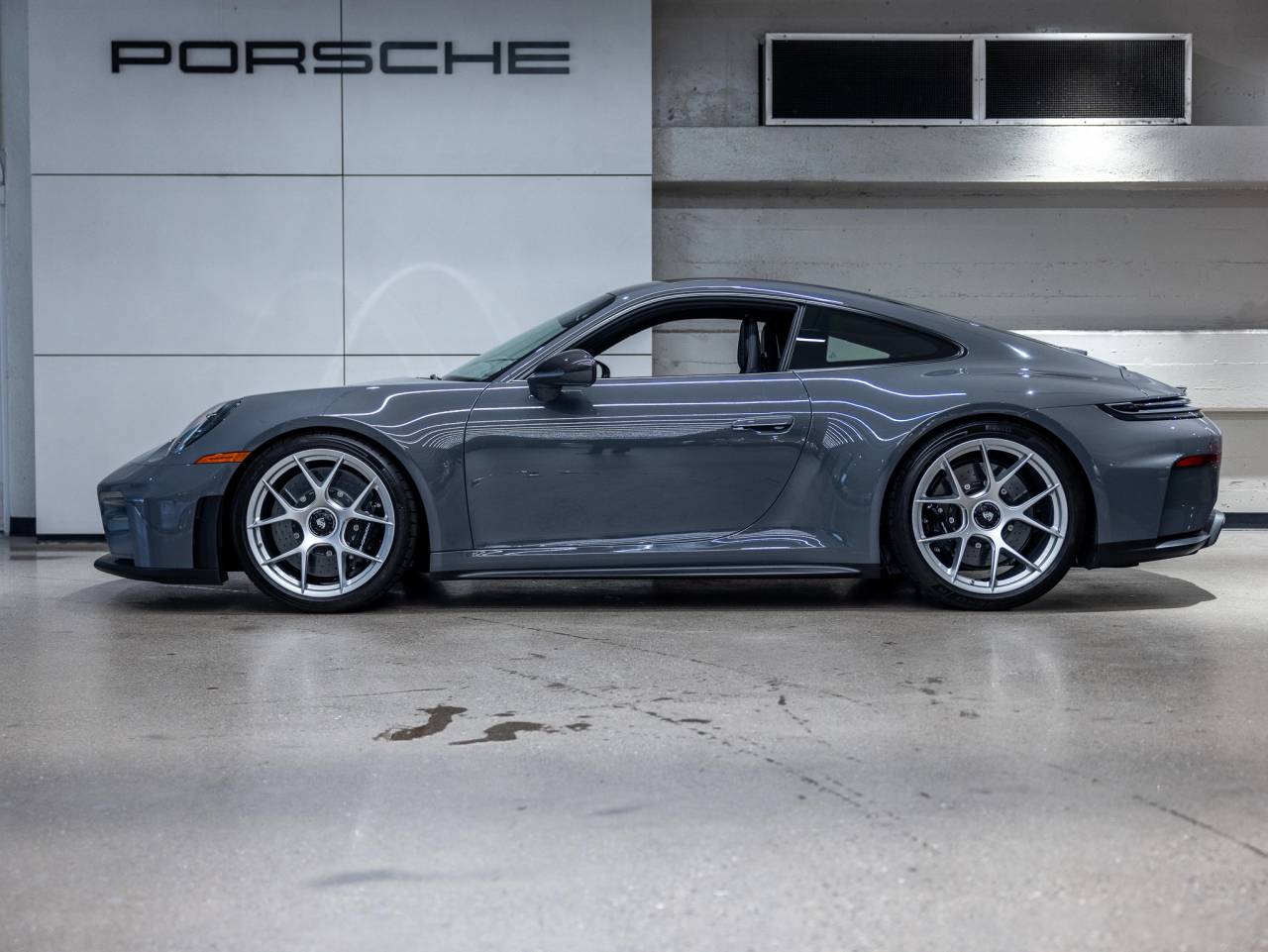 2025 Porsche 911 911 GT3 with Touring Package