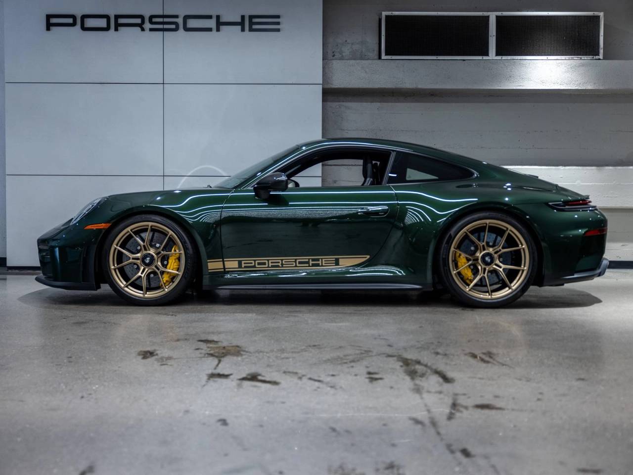 2025 Porsche 911 911 GT3 with Touring Package