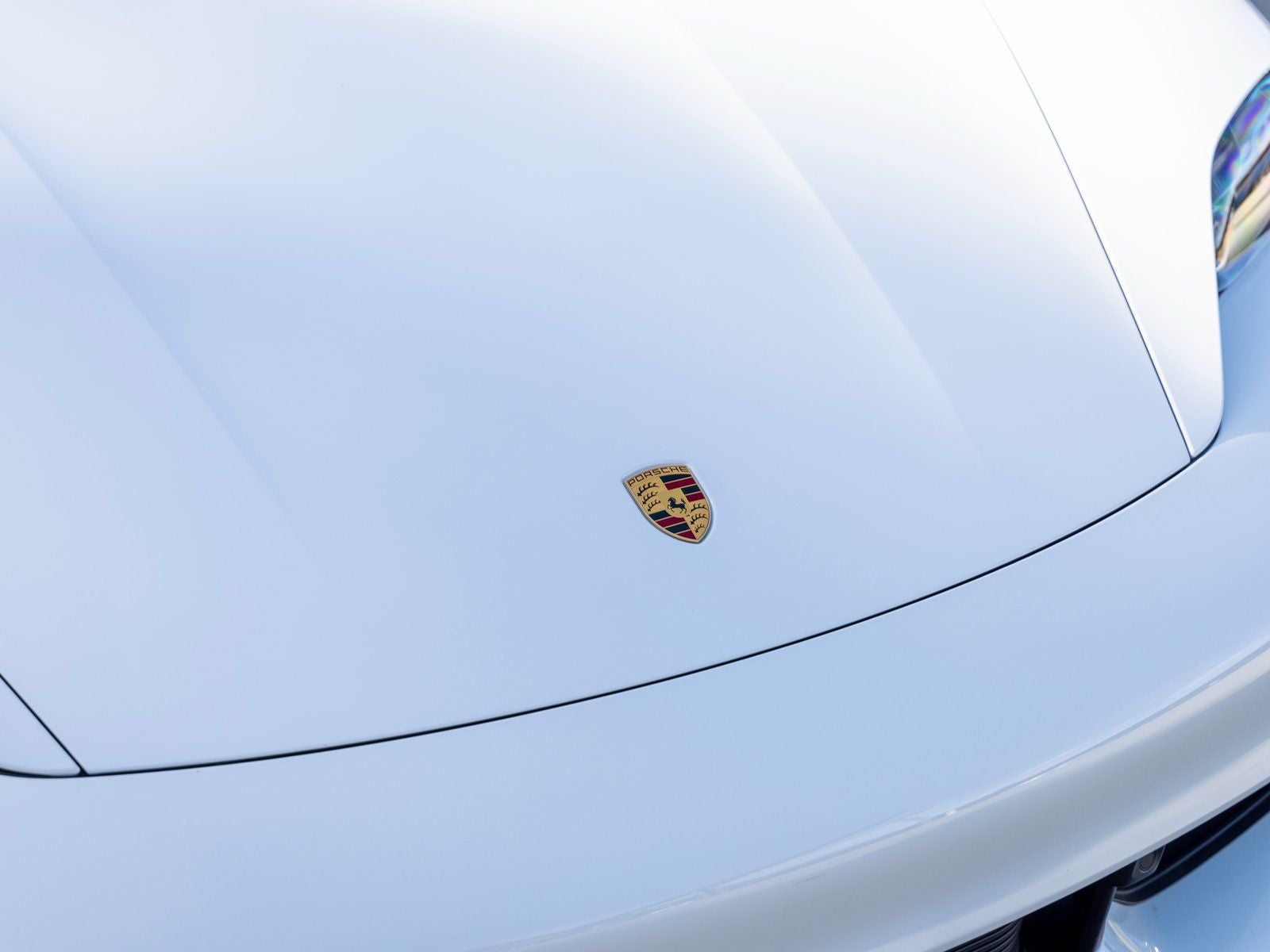 2023 Porsche Taycan Turbo