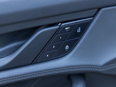 2023 Porsche Taycan Turbo