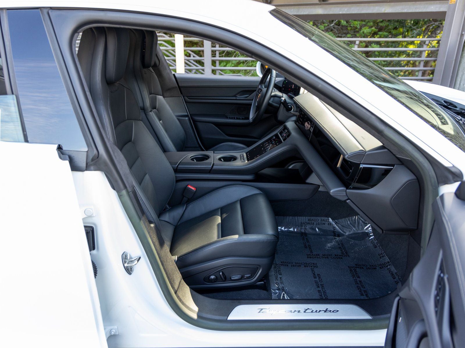 2023 Porsche Taycan Turbo