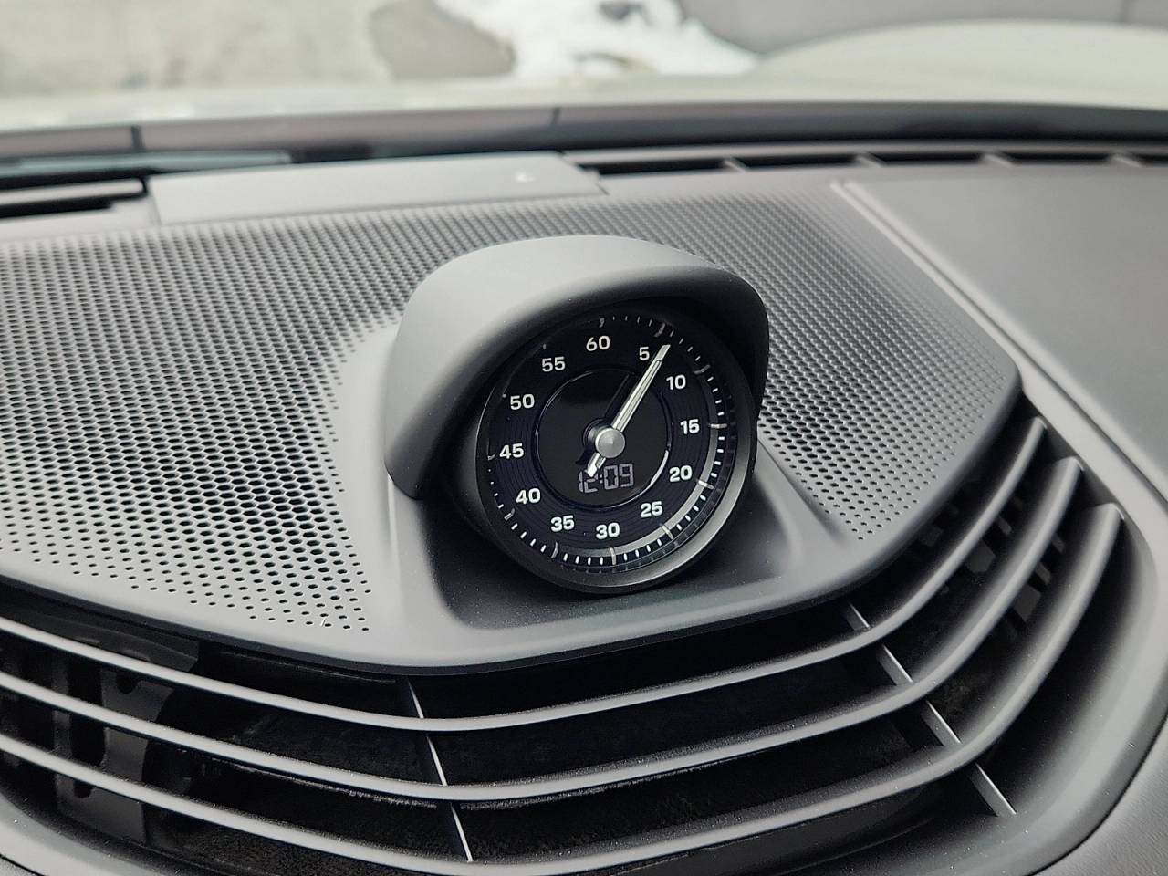 2026 Porsche Taycan Taycan Turbo S
