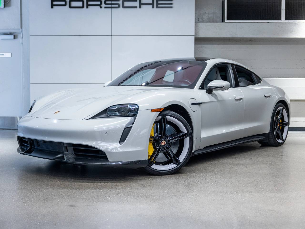 2021 Porsche Taycan Turbo S