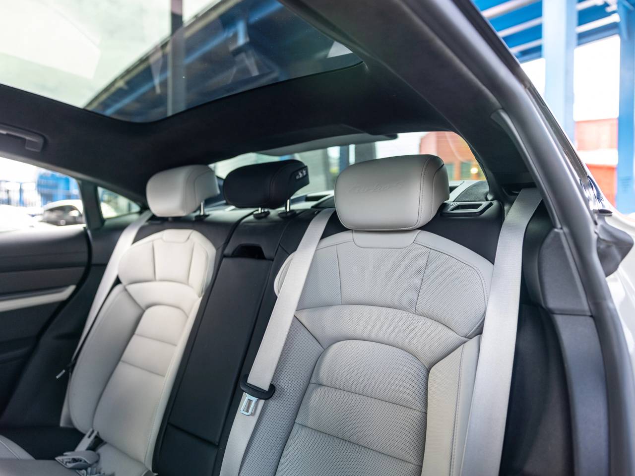 2021 Porsche Taycan Turbo S