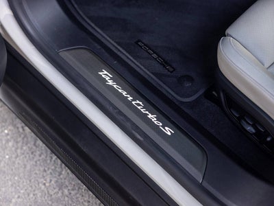 2021 Porsche Taycan Turbo S
