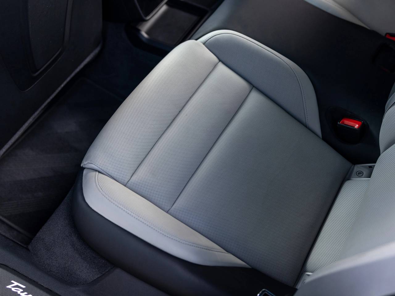 2021 Porsche Taycan Turbo S