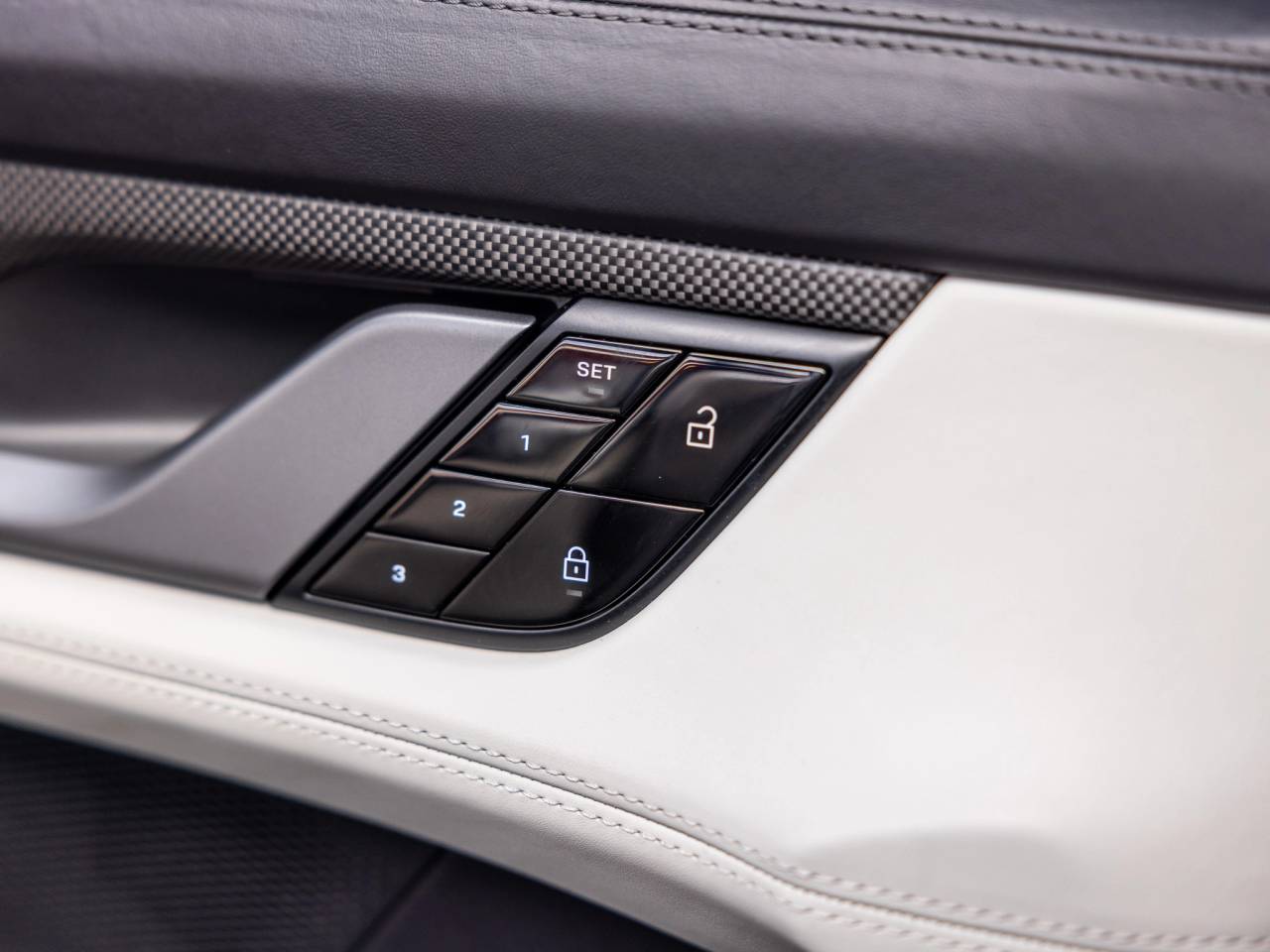 2021 Porsche Taycan Turbo S