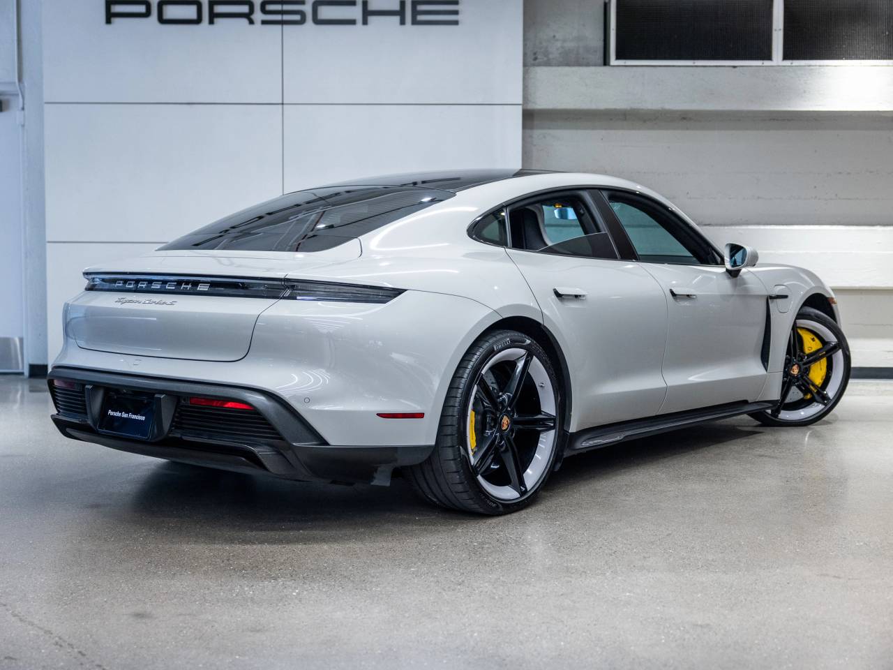 2021 Porsche Taycan Turbo S