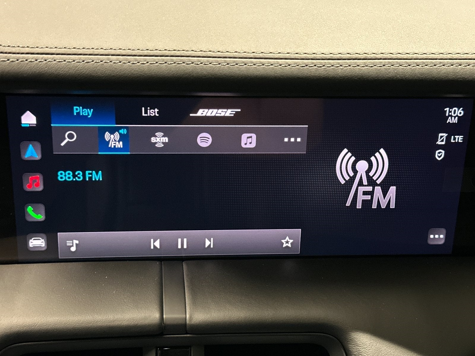 2024 Porsche Taycan Taycan Turbo (MY24)