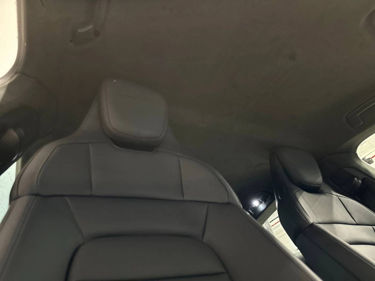 2024 Porsche Taycan Taycan Turbo (MY24)