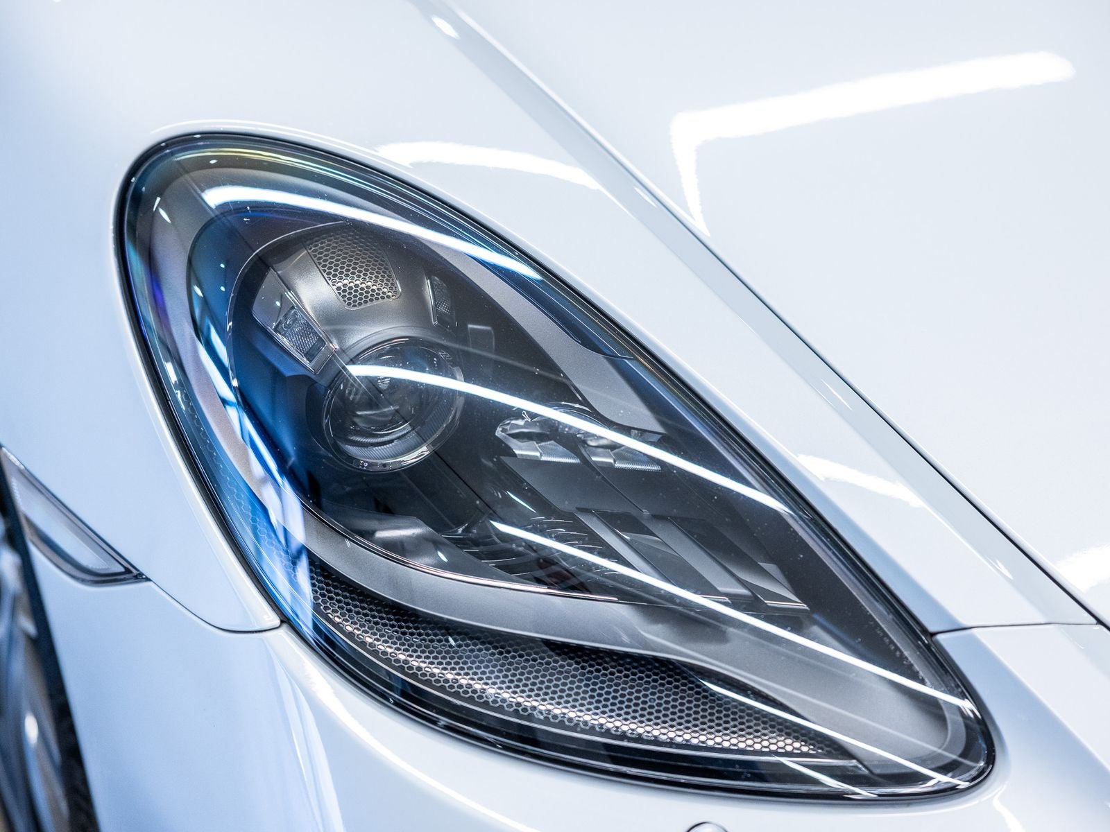 2023 Porsche 718 Cayman GTS