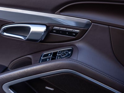 2023 Porsche 718 Cayman GTS