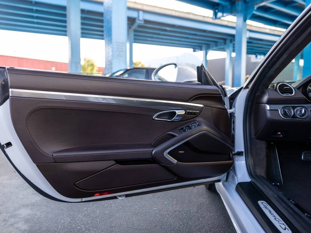 2023 Porsche 718 Cayman GTS 4.0