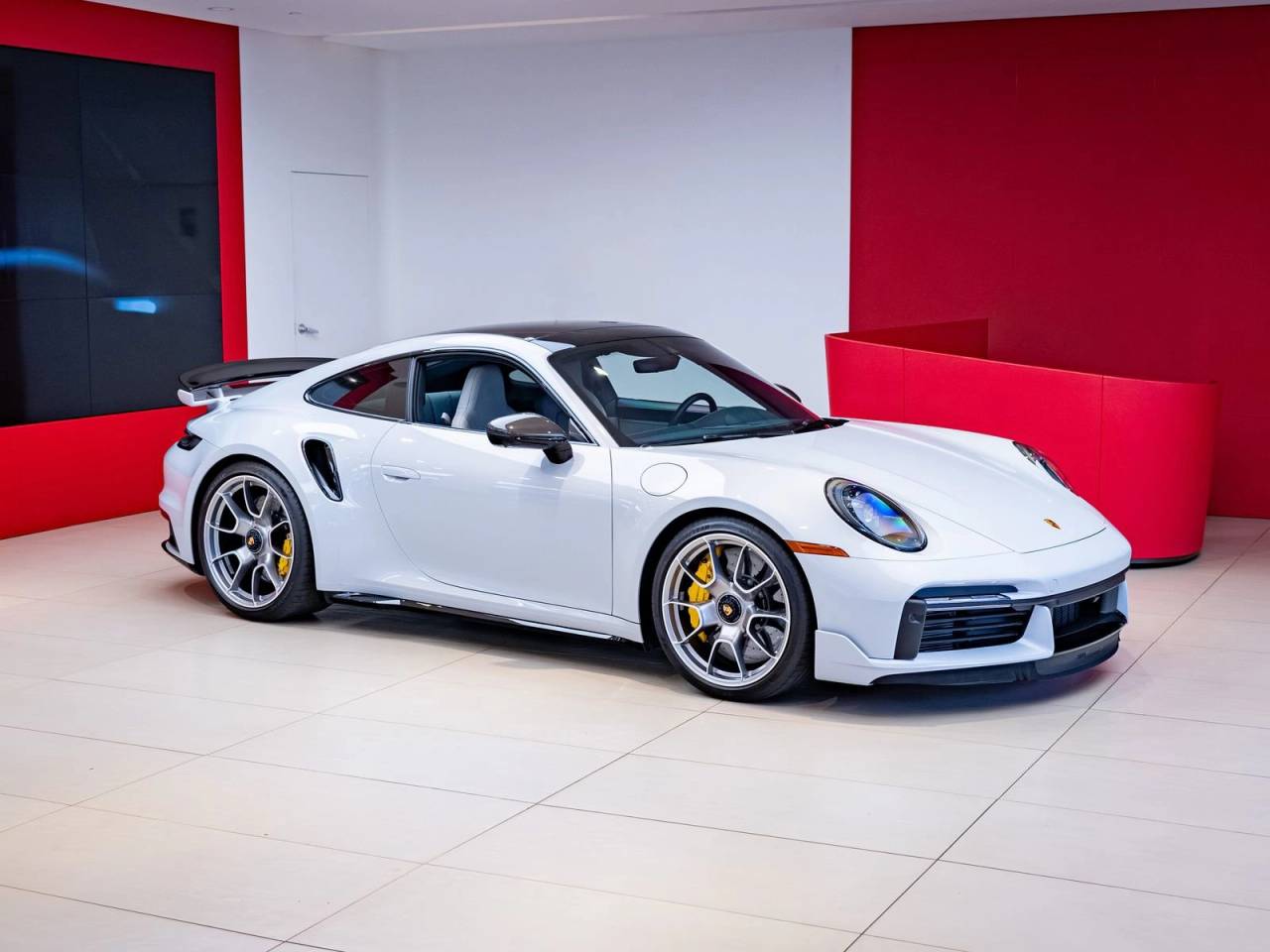 2024 Porsche 911 Turbo S