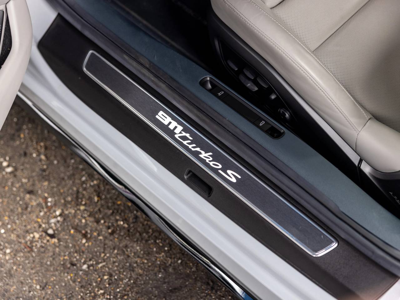 2024 Porsche 911 Turbo S