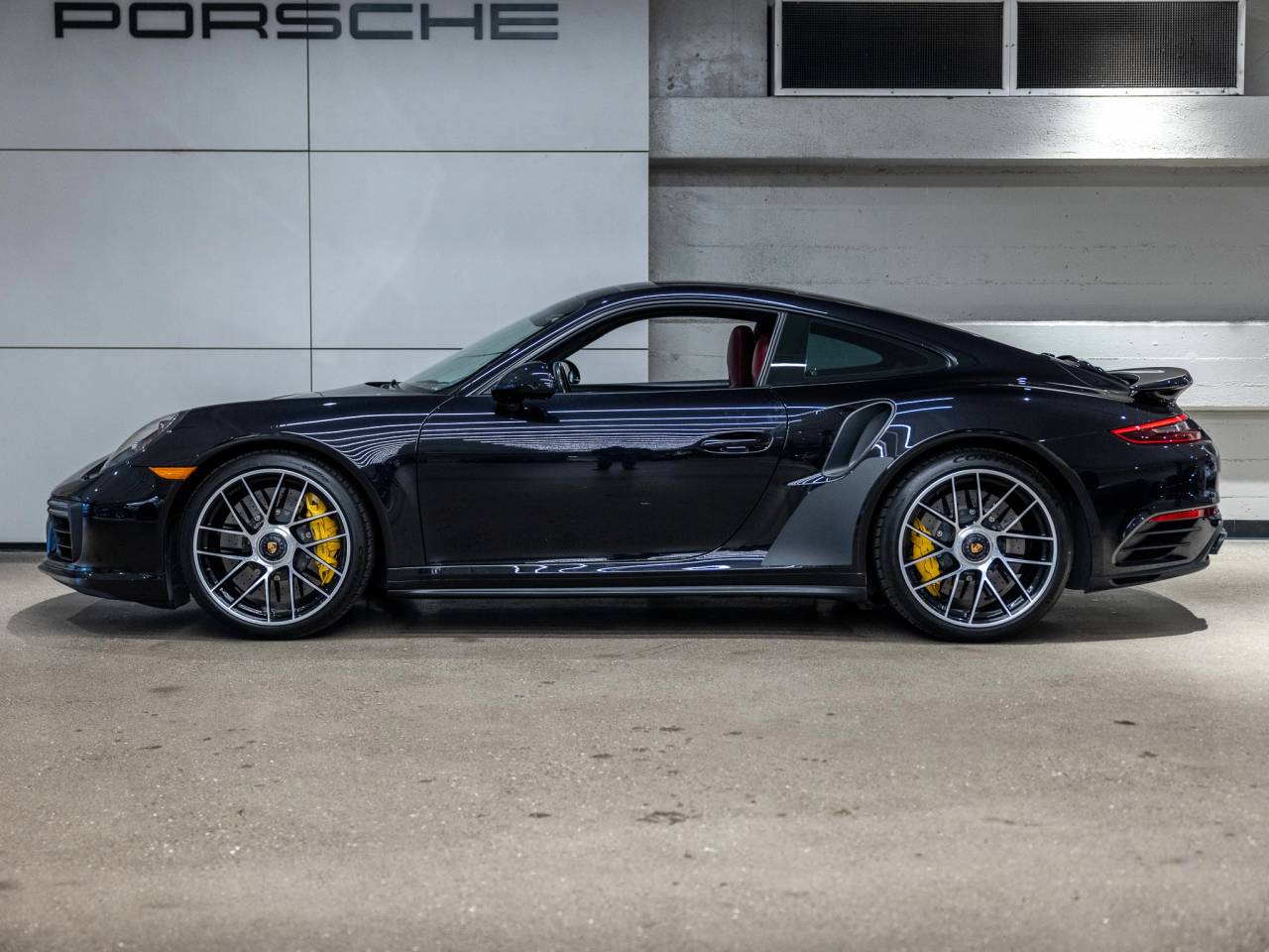 2017 Porsche 911 911 Turbo S