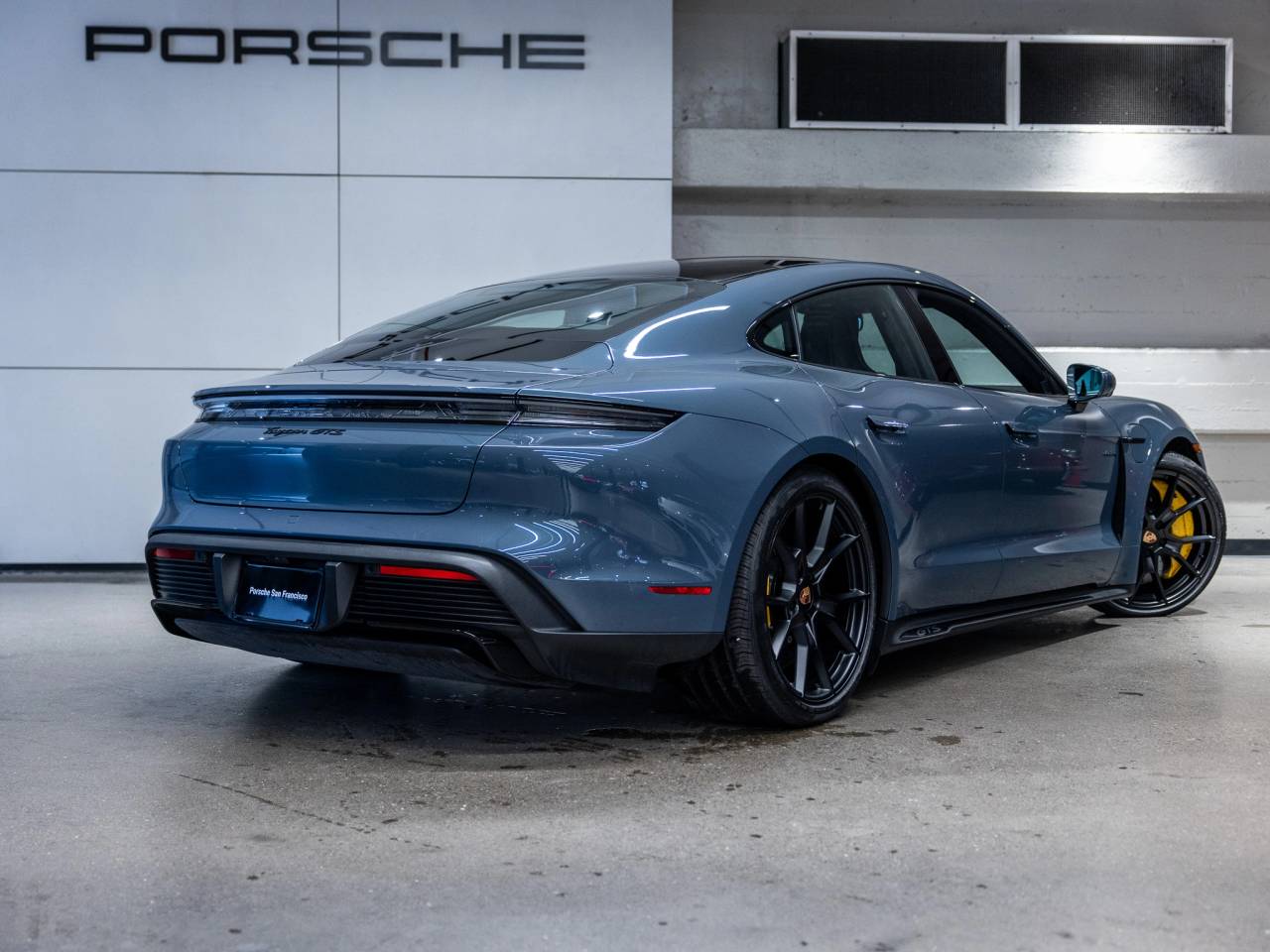 2026 Porsche Taycan Taycan GTS