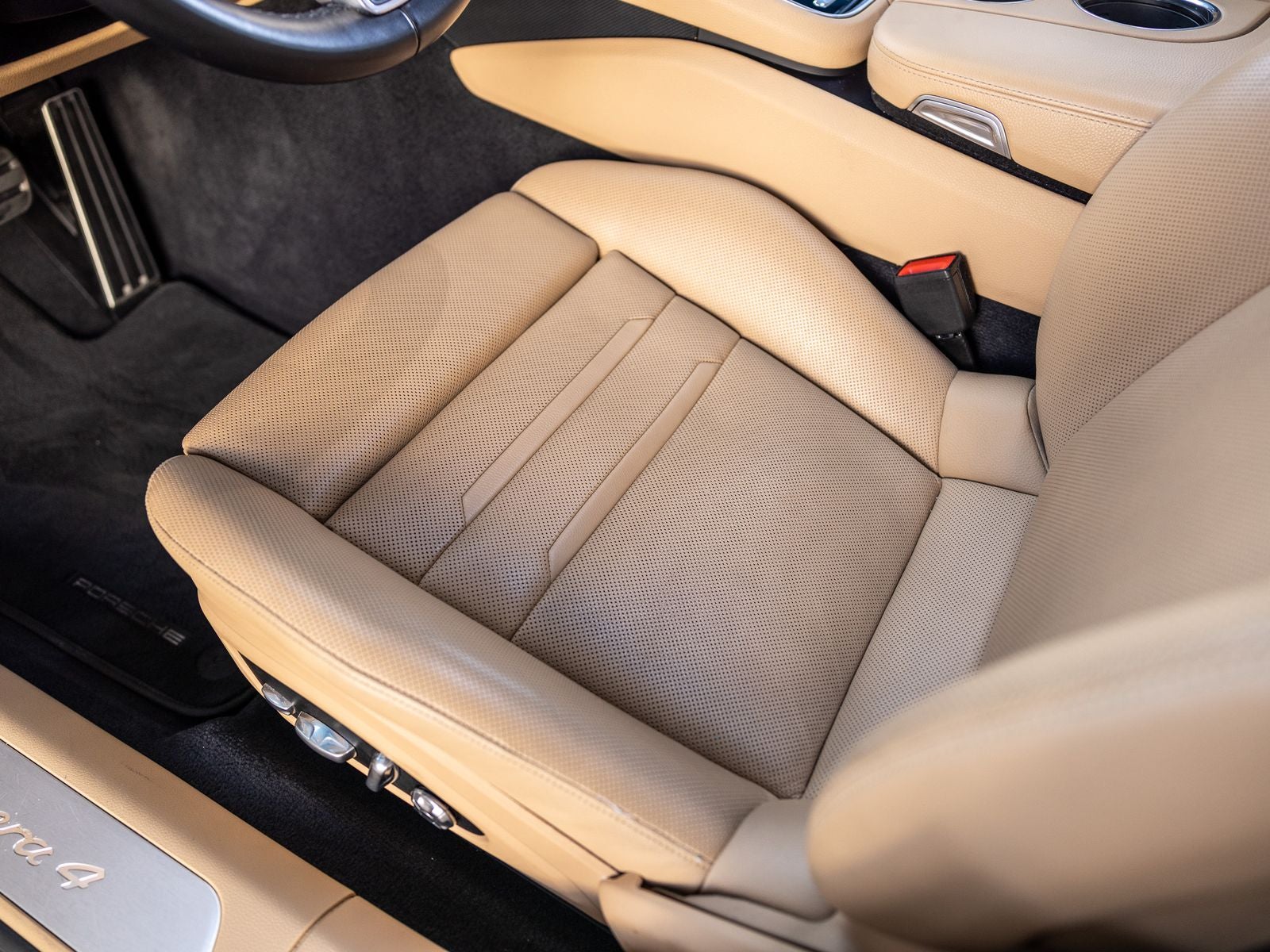 2020 Porsche Panamera Panamera 4 E-Hybrid