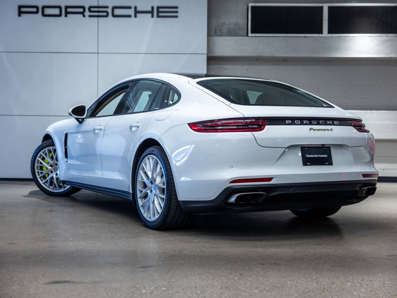 2020 Porsche Panamera Panamera 4 E-Hybrid