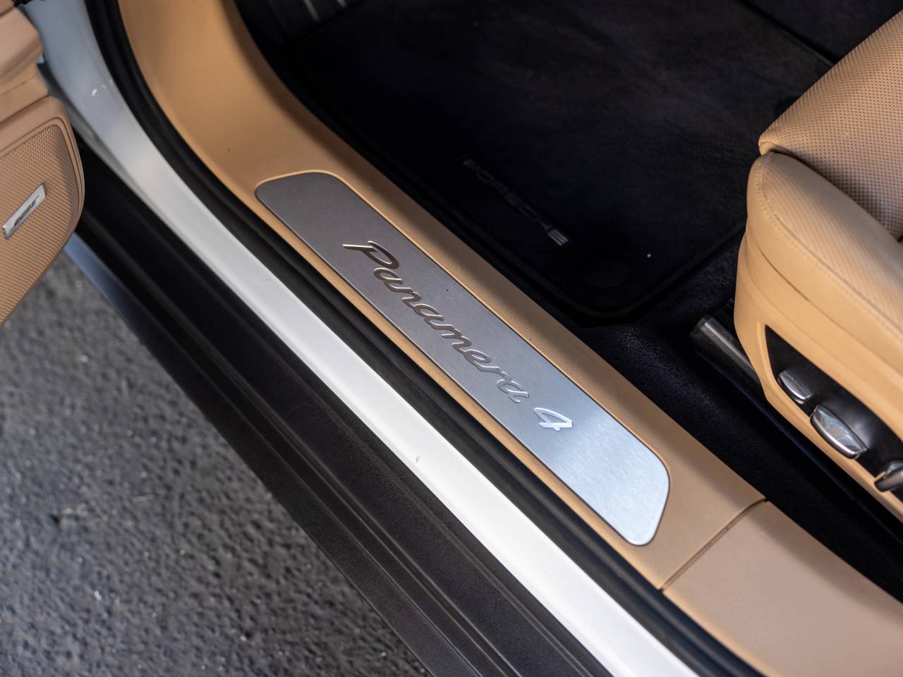 2020 Porsche Panamera Panamera 4 E-Hybrid