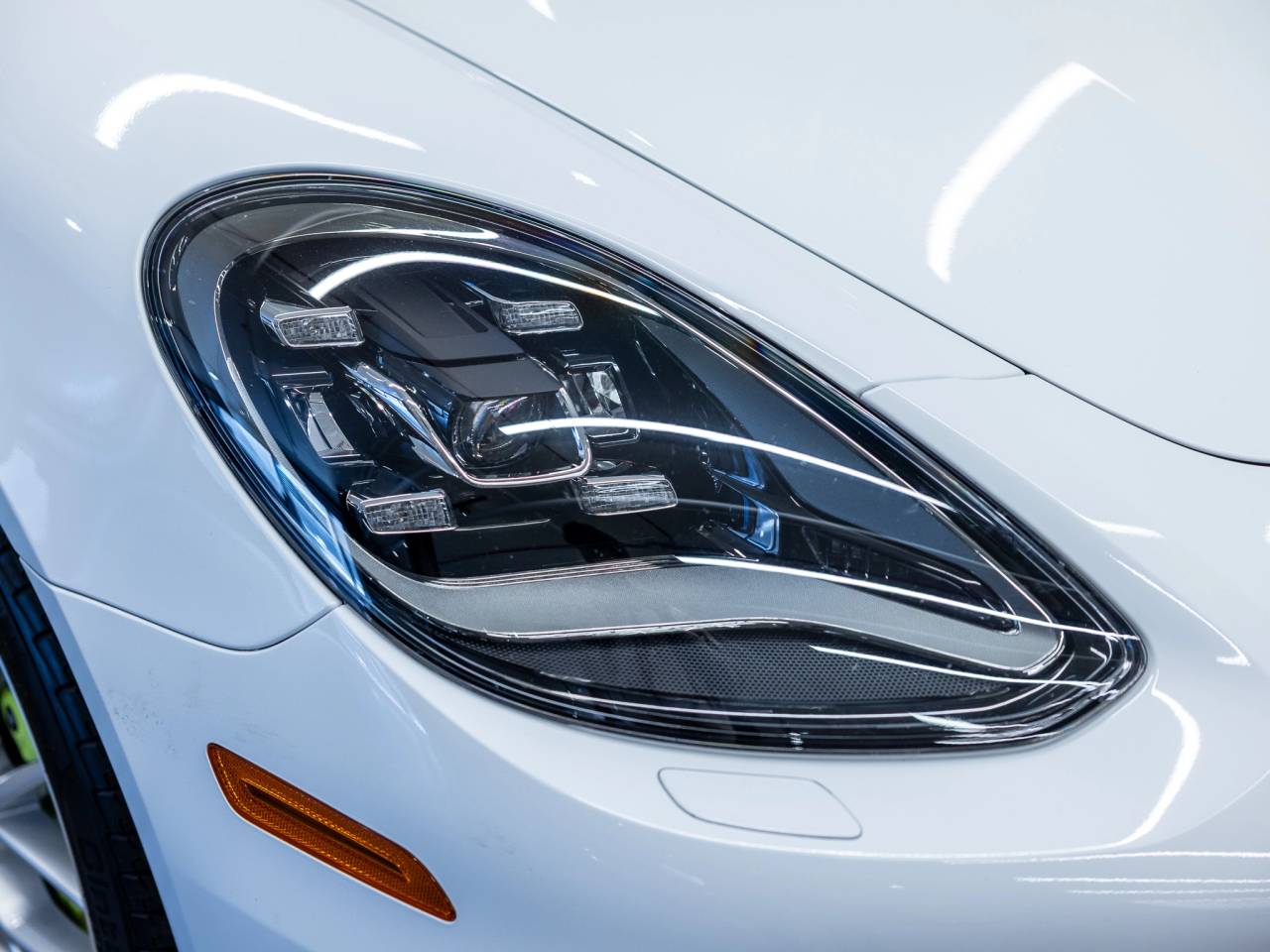 2020 Porsche Panamera Panamera 4 E-Hybrid