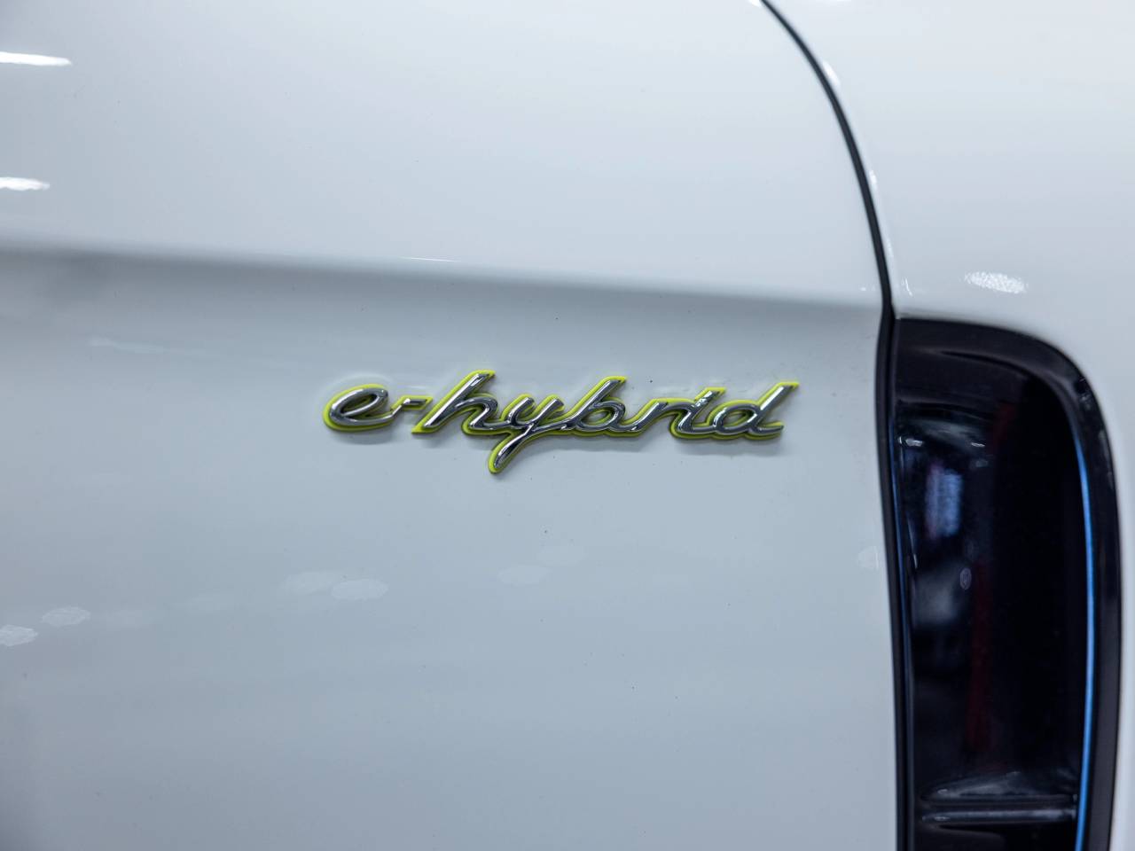 2020 Porsche Panamera Panamera 4 E-Hybrid