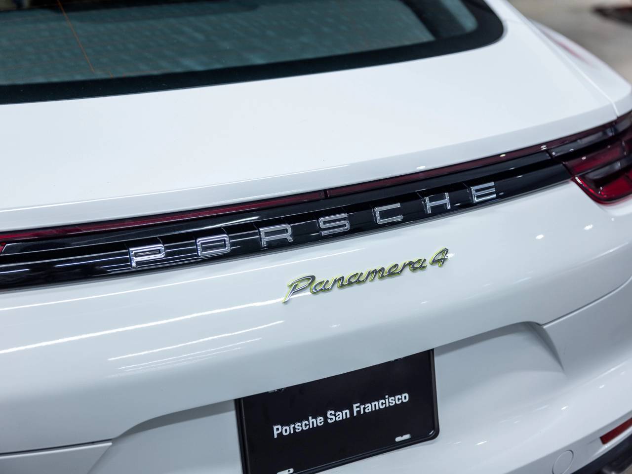 2020 Porsche Panamera Panamera 4 E-Hybrid