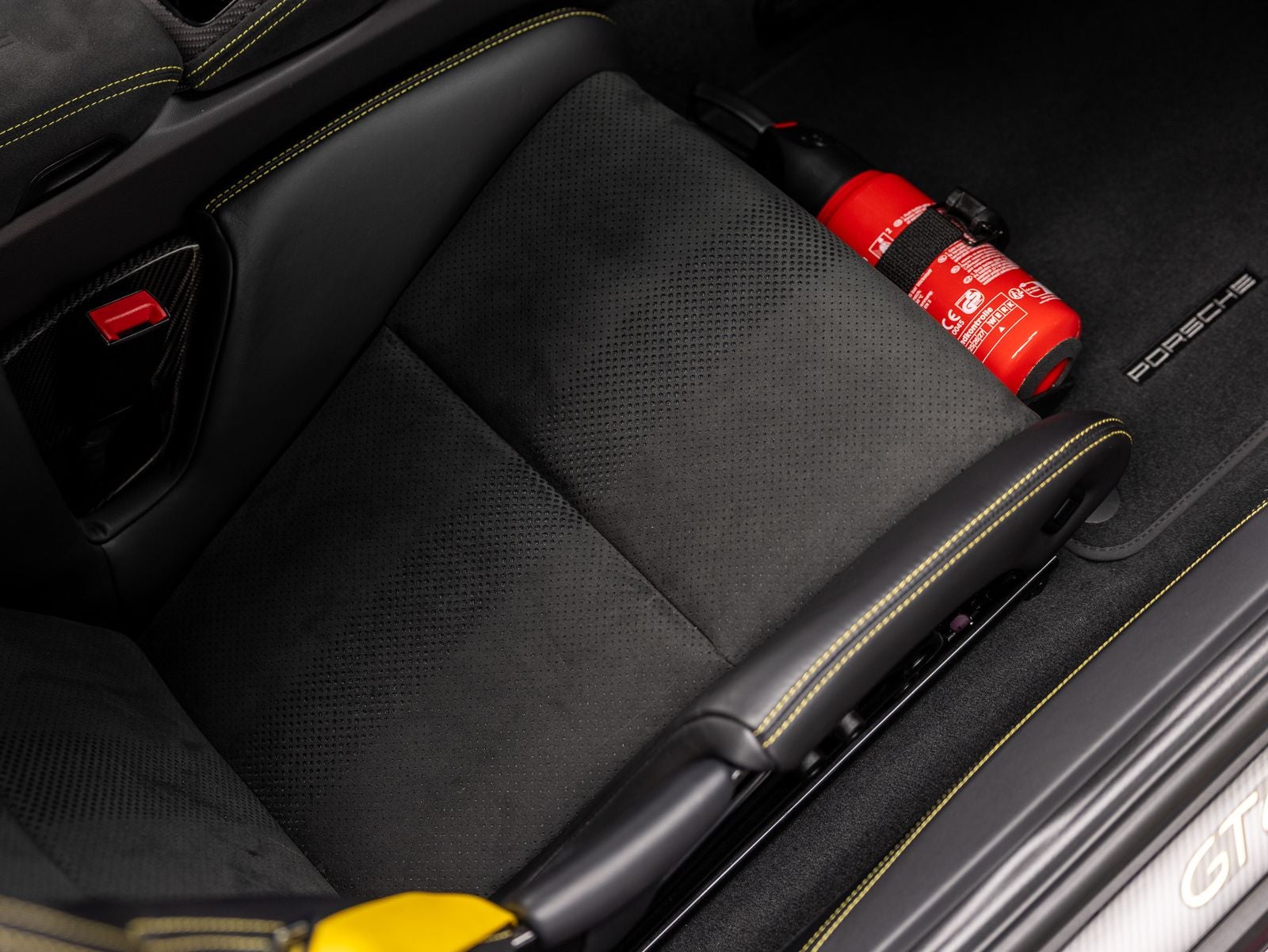 2023 Porsche 718 718 Cayman GT4 RS (MY23)