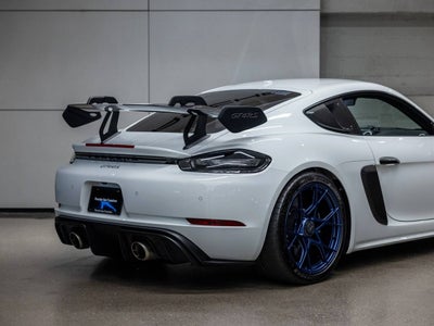 2025 Porsche 718 718 Cayman GT4 RS