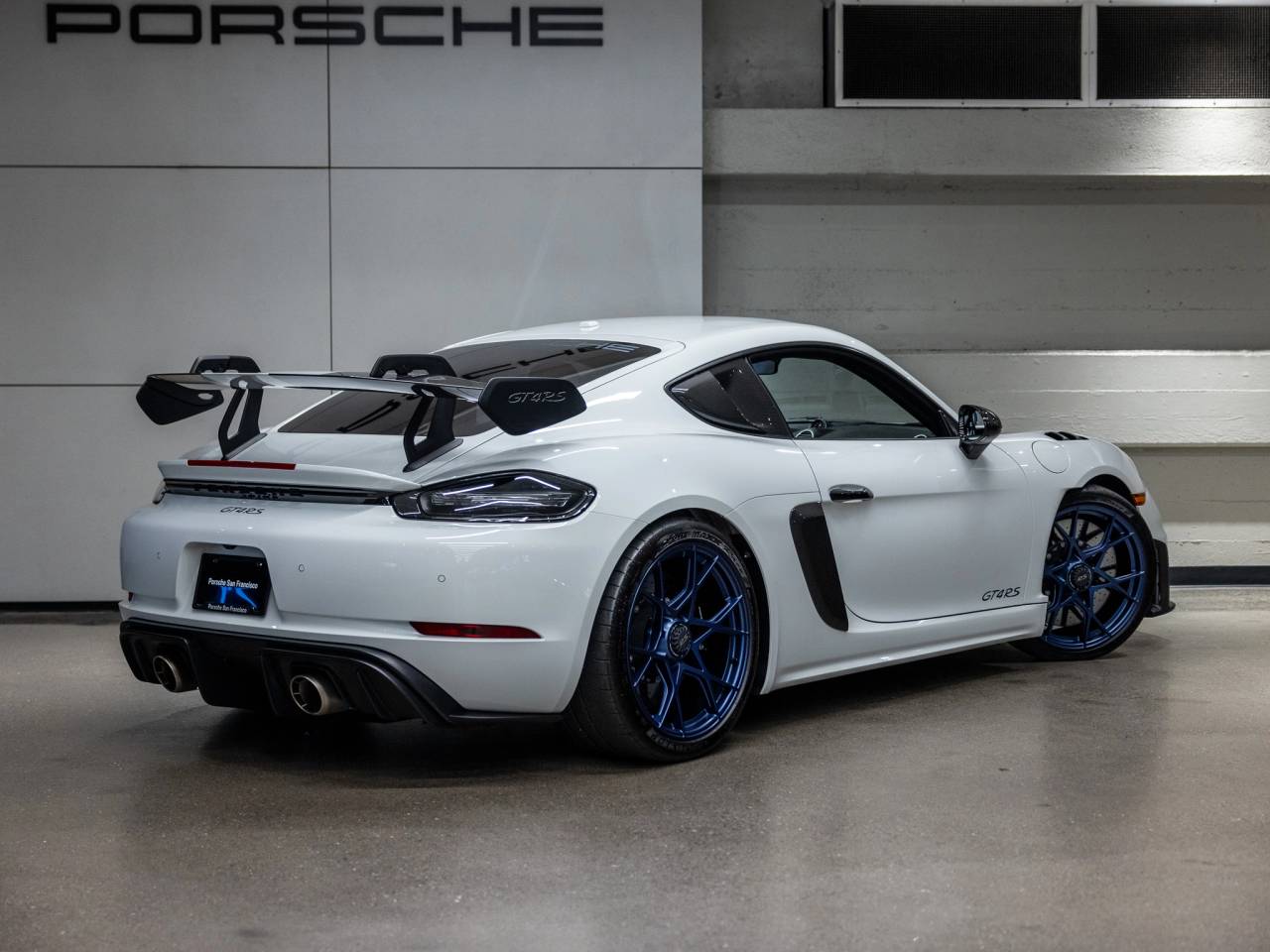 2025 Porsche 718 718 Cayman GT4 RS