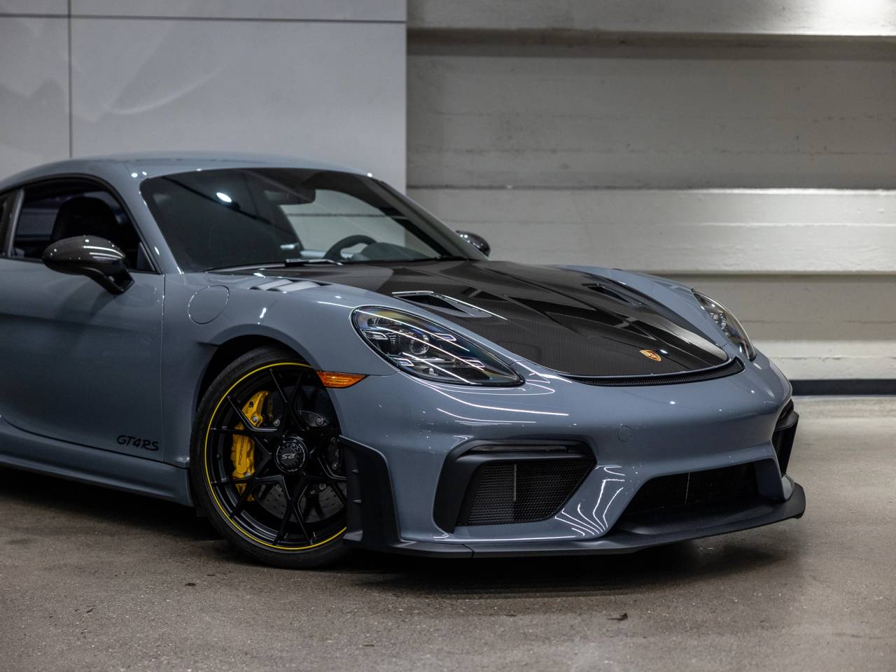 2025 Porsche 718 718 Cayman GT4 RS