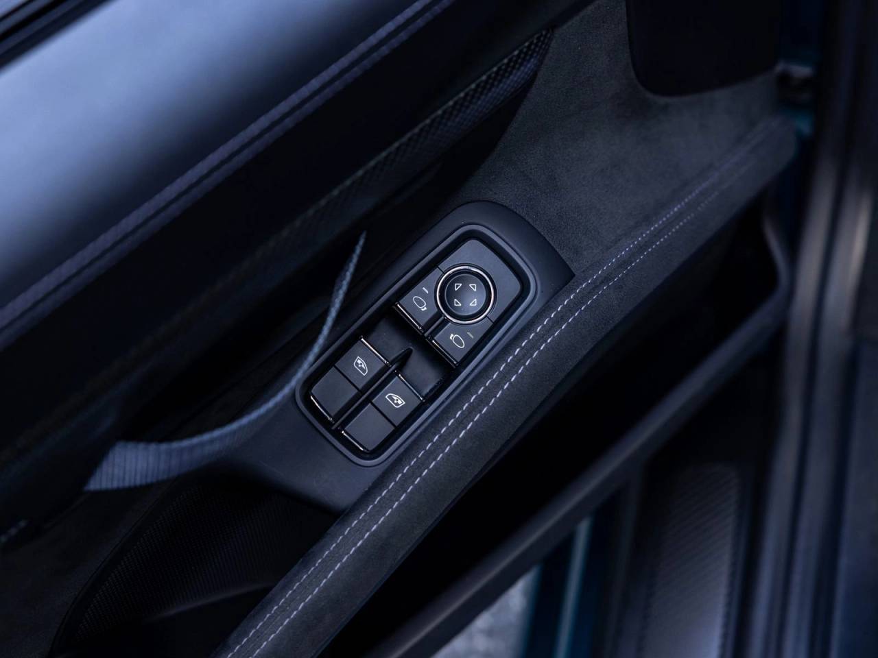 2023 Porsche 718 Cayman GT4 RS